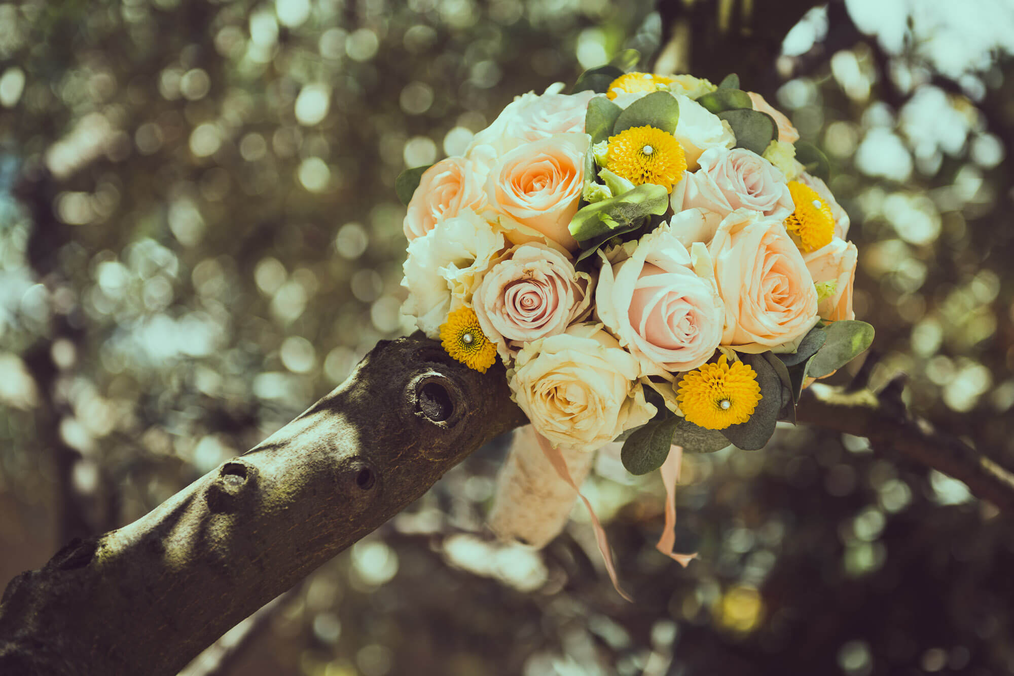 Photo bouquet de la mariée par Studio Graou